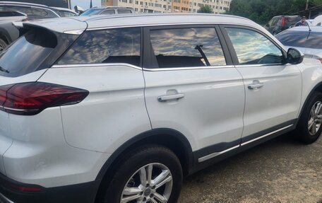 Geely Atlas, 2024 год, 2 000 000 рублей, 3 фотография