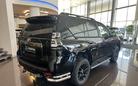 Toyota Land Cruiser Prado 150 рестайлинг 2, 2021 год, 5 777 000 рублей, 5 фотография