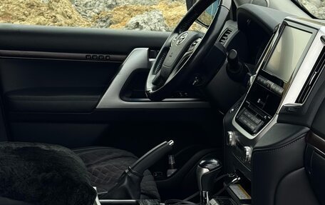 Toyota Land Cruiser 200, 2015 год, 6 550 000 рублей, 5 фотография