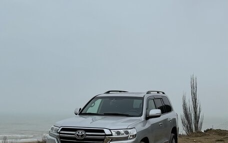 Toyota Land Cruiser 200, 2015 год, 6 550 000 рублей, 7 фотография