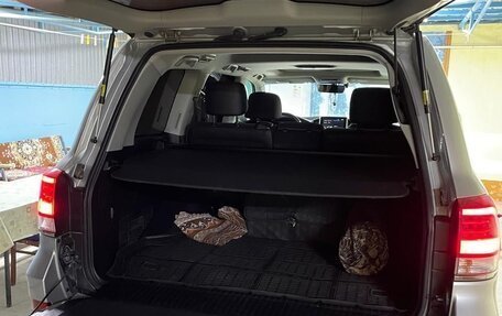 Toyota Land Cruiser 200, 2015 год, 6 550 000 рублей, 20 фотография
