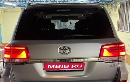 Toyota Land Cruiser 200, 2015 год, 6 550 000 рублей, 14 фотография