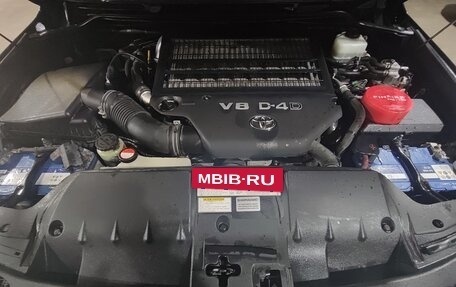 Toyota Land Cruiser 200, 2015 год, 3 700 000 рублей, 17 фотография