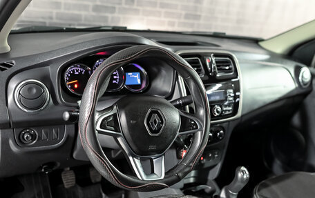 Renault Logan II, 2018 год, 590 000 рублей, 12 фотография