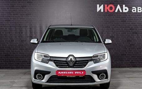 Renault Logan II, 2018 год, 590 000 рублей, 2 фотография