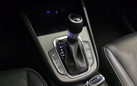 Hyundai Kona I, 2021 год, 1 785 000 рублей, 14 фотография