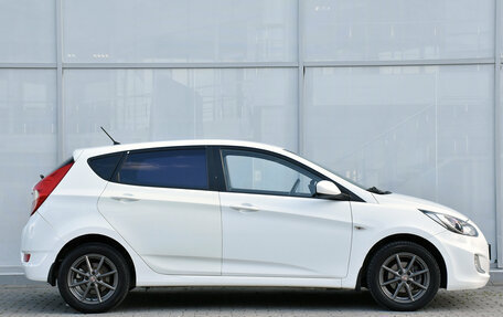 Hyundai Solaris II рестайлинг, 2012 год, 694 000 рублей, 4 фотография