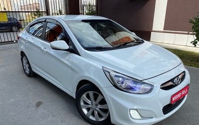 Hyundai Solaris II рестайлинг, 2012 год, 1 050 000 рублей, 1 фотография