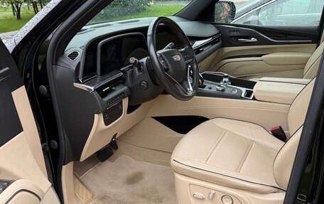 Cadillac Escalade V, 2022 год, 13 500 000 рублей, 3 фотография