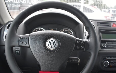 Volkswagen Tiguan I, 2010 год, 950 000 рублей, 13 фотография