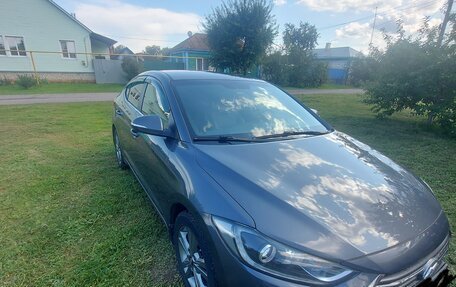 Hyundai Elantra VI рестайлинг, 2016 год, 1 550 000 рублей, 2 фотография