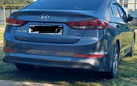 Hyundai Elantra VI рестайлинг, 2016 год, 1 550 000 рублей, 7 фотография