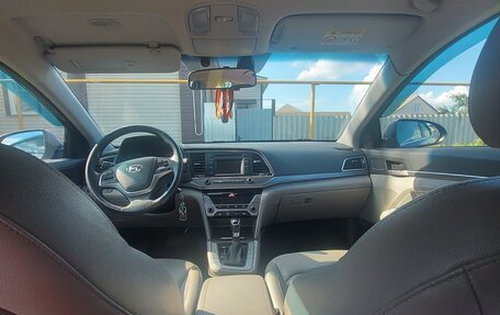 Hyundai Elantra VI рестайлинг, 2016 год, 1 550 000 рублей, 24 фотография