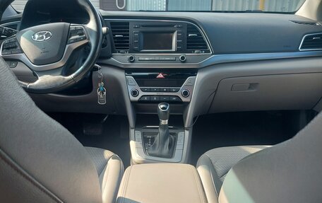 Hyundai Elantra VI рестайлинг, 2016 год, 1 550 000 рублей, 21 фотография