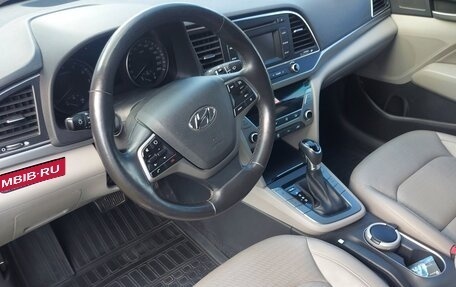 Hyundai Elantra VI рестайлинг, 2016 год, 1 550 000 рублей, 19 фотография