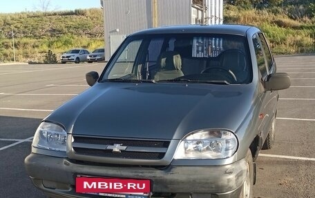 Chevrolet Niva I рестайлинг, 2006 год, 360 000 рублей, 4 фотография