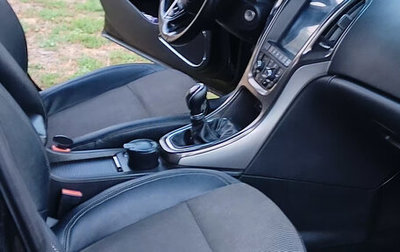 Opel Astra J, 2011 год, 750 000 рублей, 1 фотография