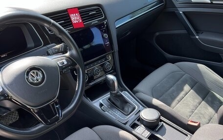 Volkswagen Golf VII, 2018 год, 2 550 000 рублей, 9 фотография