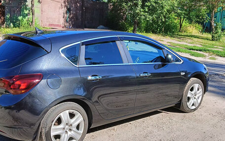 Opel Astra J, 2011 год, 750 000 рублей, 6 фотография