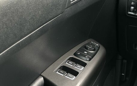 KIA Sportage IV рестайлинг, 2019 год, 1 999 000 рублей, 17 фотография