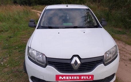 Renault Logan II, 2018 год, 630 000 рублей, 4 фотография