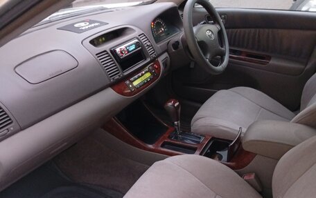 Toyota Camry V40, 2002 год, 680 000 рублей, 6 фотография