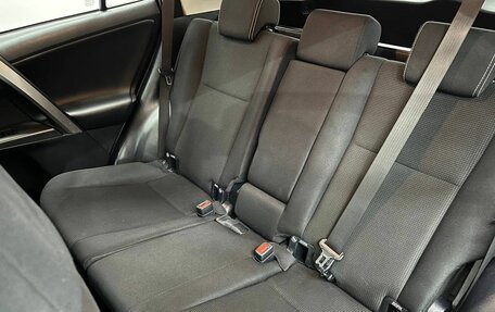 Toyota RAV4, 2018 год, 2 599 000 рублей, 19 фотография