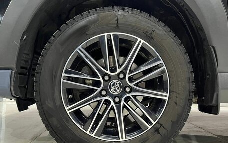 Toyota RAV4, 2018 год, 2 599 000 рублей, 22 фотография