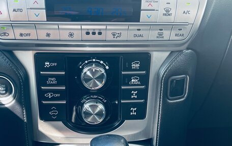 Toyota Land Cruiser Prado 150 рестайлинг 2, 2018 год, 4 300 000 рублей, 8 фотография