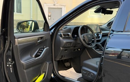 Toyota Highlander, 2025 год, 5 100 000 рублей, 24 фотография