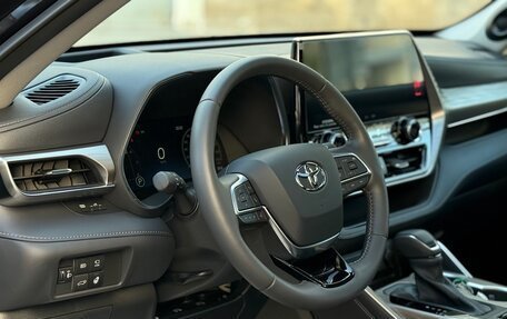 Toyota Highlander, 2025 год, 5 100 000 рублей, 28 фотография