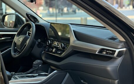 Toyota Highlander, 2025 год, 5 100 000 рублей, 36 фотография