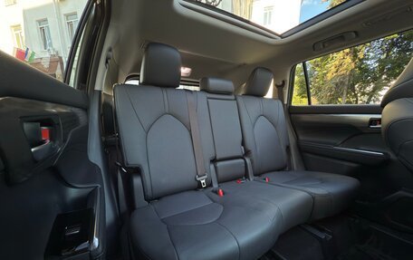 Toyota Highlander, 2025 год, 5 100 000 рублей, 39 фотография