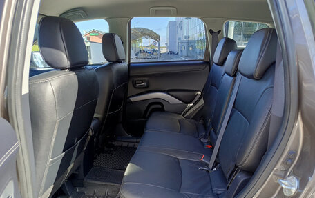 Mitsubishi Outlander III рестайлинг 3, 2012 год, 1 320 000 рублей, 15 фотография