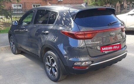 KIA Sportage IV рестайлинг, 2018 год, 1 950 000 рублей, 2 фотография