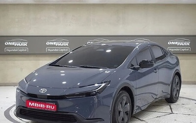 Toyota Prius IV XW50, 2024 год, 3 180 000 рублей, 1 фотография