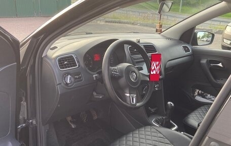 Volkswagen Polo VI (EU Market), 2011 год, 620 000 рублей, 10 фотография