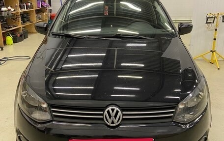 Volkswagen Polo VI (EU Market), 2011 год, 620 000 рублей, 40 фотография