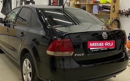 Volkswagen Polo VI (EU Market), 2011 год, 620 000 рублей, 38 фотография