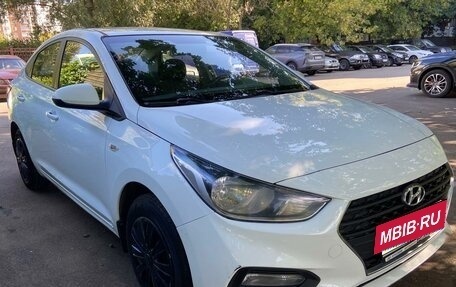 Hyundai Solaris II рестайлинг, 2017 год, 1 190 000 рублей, 3 фотография