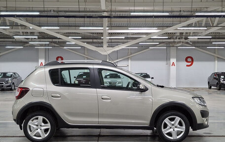 Renault Sandero II рестайлинг, 2017 год, 862 650 рублей, 4 фотография
