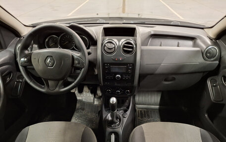 Renault Duster I рестайлинг, 2015 год, 850 000 рублей, 14 фотография