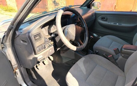 KIA Sportage IV рестайлинг, 2003 год, 330 000 рублей, 8 фотография