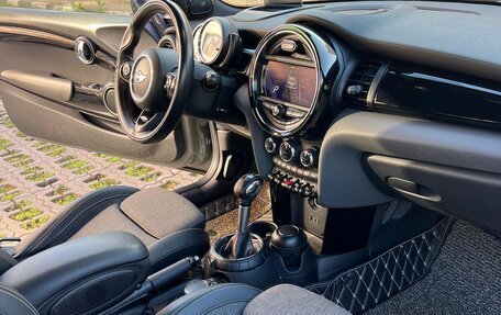 MINI Hatch, 2014 год, 1 900 000 рублей, 11 фотография