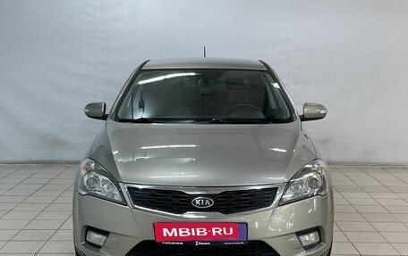 KIA cee'd I рестайлинг, 2010 год, 865 000 рублей, 3 фотография