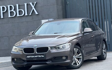 BMW 3 серия, 2012 год, 1 350 000 рублей, 4 фотография