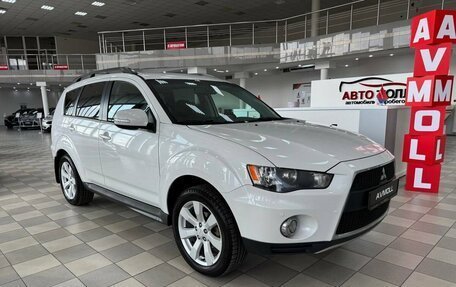 Mitsubishi Outlander III рестайлинг 3, 2011 год, 1 375 000 рублей, 4 фотография