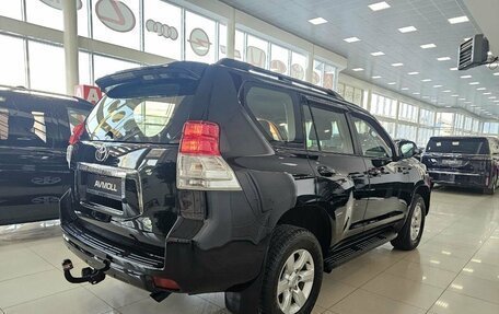 Toyota Land Cruiser Prado 150 рестайлинг 2, 2012 год, 3 019 000 рублей, 10 фотография