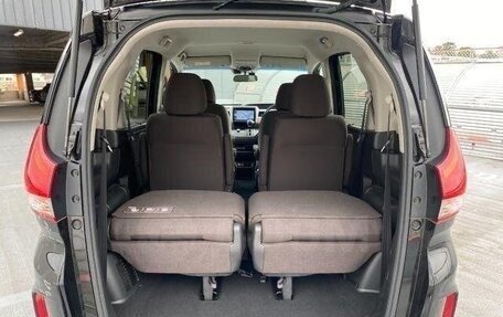 Honda Freed II, 2020 год, 1 260 000 рублей, 11 фотография
