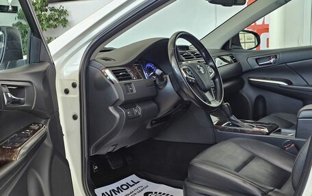 Toyota Camry, 2016 год, 2 679 000 рублей, 10 фотография